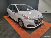 Peugeot 208 1.2 PURETECH 68ch LIKE Clim - <small></small> 7.690 € <small>TTC</small> - #3