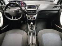 Peugeot 208 1.2 PURETECH 68ch LIKE Clim - <small></small> 7.690 € <small>TTC</small> - #12