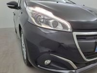 Peugeot 208 1.2 PureTech 82 Active 5p - <small></small> 7.990 € <small>TTC</small> - #18