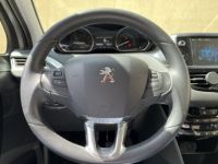 Peugeot 208 1.2 PURETECH 82 ALLURE 5P - <small></small> 7.390 € <small>TTC</small> - #11