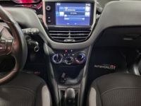 Peugeot 208 1.2 PURETECH 82 STYLE + DISTRIBUTION OK - <small></small> 6.990 € <small>TTC</small> - #15