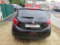 Peugeot 208 1.2 PURETECH 82 URBAN SOUL 5P - <small></small> 7.990 € <small>TTC</small> - #5