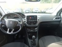 Peugeot 208 1.2 PURETECH 82CH E6.C ALLURE 5P - <small></small> 9.990 € <small>TTC</small> - #14