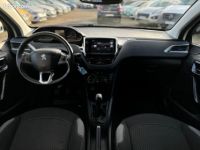 Peugeot 208 1.2 PURETECH 82CH STYLE 5P - <small></small> 6.990 € <small>TTC</small> - #5