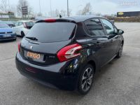 Peugeot 208 1.2 PURETECH STYLE 82ch Boitier Bio Ethanol-Distribution changée - <small></small> 5.800 € <small>TTC</small> - #5