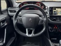 Peugeot 208 1.2 PURETECH STYLE 82ch Boitier Bio Ethanol-Distribution changée - <small></small> 5.800 € <small>TTC</small> - #15