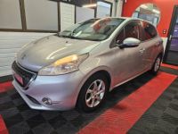 Peugeot 208 1.2 vti 165002 KMS - <small></small> 5.990 € <small>TTC</small> - #1