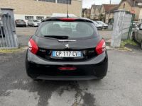 Peugeot 208 1.2 VTi Active + Clim - <small></small> 6.490 € <small>TTC</small> - #4