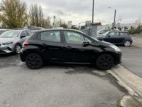 Peugeot 208 1.2 VTi Active + Clim - <small></small> 6.490 € <small>TTC</small> - #6