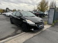 Peugeot 208 1.2 VTi Active + Clim - <small></small> 6.490 € <small>TTC</small> - #7