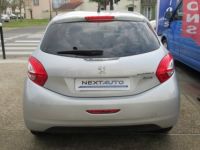 Peugeot 208 1.2 VTI STYLE 5P - <small></small> 5.490 € <small>TTC</small> - #7