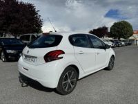 Peugeot 208 1.2i - 110 Allure PHASE 2 - <small></small> 6.990 € <small>TTC</small> - #4