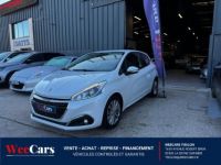 Peugeot 208 1.2i - 110 ch Allure - <small></small> 9.990 € <small>TTC</small> - #1