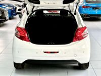 Peugeot 208 1.2i 82cv Allure 5 portes - <small></small> 5.990 € <small>TTC</small> - #16