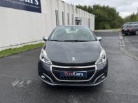 Peugeot 208 1.2i 82cv Allure - Garantie 12 mois - <small></small> 9.990 € <small>TTC</small> - #2