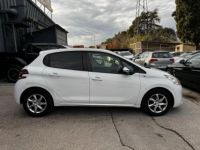 Peugeot 208 1.2i PureTech 12V - 82 BERLINE Style PHASE 1 - <small></small> 7.490 € <small>TTC</small> - #11