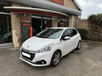 Peugeot 208 1.2i PureTech 12V S&S - 82  BERLINE Signature PHASE 2 - <small></small> 10.990 € <small>TTC</small> - #1