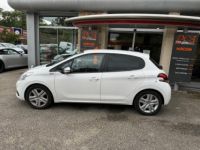 Peugeot 208 1.2i PureTech 12V S&S - 82  BERLINE Signature PHASE 2 - <small></small> 10.990 € <small>TTC</small> - #6