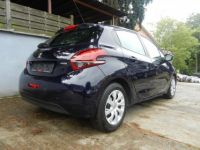 Peugeot 208 1.2i PureTech Style (navigation pdc clim ect) - <small></small> 7.000 € <small>TTC</small> - #3