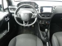 Peugeot 208 1.2i PureTech Style (navigation pdc clim ect) - <small></small> 7.000 € <small>TTC</small> - #10