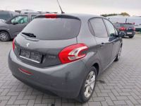 Peugeot 208 1.2i Style-GPS-AIRCO-BLUETOOTH-GARANTIE.12.MOIS- - <small></small> 7.490 € <small>TTC</small> - #7