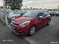 Peugeot 208 1.2l Ess 82 style 03-2018 - <small></small> 7.990 € <small>TTC</small> - #1