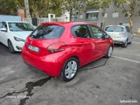 Peugeot 208 1.2l Ess 82 style 03-2018 - <small></small> 7.990 € <small>TTC</small> - #5