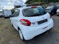 Peugeot 208 1.4 HDi 68cv 5P Série Like - <small></small> 5.490 € <small>TTC</small> - #4