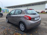 Peugeot 208 1.4 HDI 70 Active 2eme main - <small></small> 8.490 € <small>TTC</small> - #5