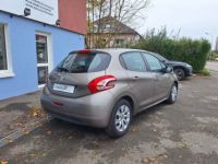 Peugeot 208 1.4 HDI 70 Active 2eme main - <small></small> 8.490 € <small>TTC</small> - #7