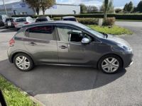 Peugeot 208 1.5 BlueHDi 100cv Allure - Garantie 12 mois - <small></small> 10.990 € <small>TTC</small> - #12