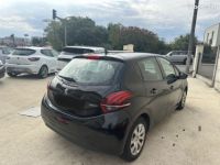 Peugeot 208 1.6 BLUEHDI 100CH ALLURE 5P - <small></small> 10.490 € <small>TTC</small> - #2