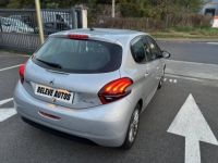 Peugeot 208 1.6 BlueHDi 100ch Allure 5p - <small></small> 8.990 € <small>TTC</small> - #6