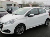 Peugeot 208 1.6 BlueHDi 120ch S&S BVM6 Feline - <small></small> 9.640 € <small>TTC</small> - #1