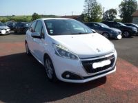 Peugeot 208 1.6 BLUEHDI 75CH ALLURE BUSINESS S&S 5P - <small></small> 12.950 € <small>TTC</small> - #2