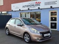 Peugeot 208 1.6 e-HDI 92 Allure - <small></small> 8.490 € <small>TTC</small> - #1