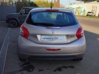 Peugeot 208 1.6 e-HDI 92 Allure - <small></small> 8.490 € <small>TTC</small> - #6