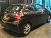 Peugeot 208 1.6 E-HDI 92ch ALLURE - <small></small> 9.490 € <small>TTC</small> - #6