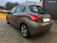 Peugeot 208 1.6 e-HDi 92ch BVM5 Allure - <small></small> 7.990 € <small>TTC</small> - #2