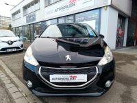 Peugeot 208 1.6 HDi 115 cv ALLURE - <small></small> 7.990 € <small>TTC</small> - #2