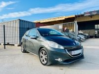 Peugeot 208 1.6 hdi Allure - <small></small> 8.990 € <small>TTC</small> - #1