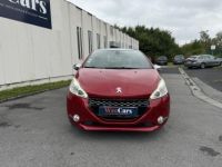 Peugeot 208 1.6 THP 200cv GTi - Pack son bose - Toit Pano - Garantie 12 mois - <small></small> 10.490 € <small>TTC</small> - #2