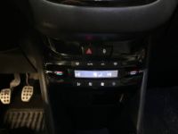 Peugeot 208 1.6 VTi 120ch Roland Garros - TOIT PANO - MOTEUR À CHAINE - RÉVISÉE - <small></small> 8.490 € <small>TTC</small> - #26