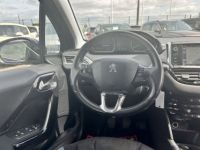 Peugeot 208 1.6 VTI ALLURE 6CV 5P - <small></small> 9.990 € <small>TTC</small> - #10