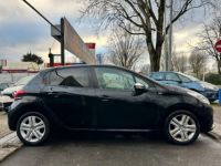 Peugeot 208 (2) 1.2 PURETECH 82 STYLE 5P - <small></small> 6.995 € <small>TTC</small> - #21