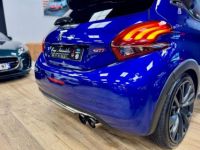 Peugeot 208 (2) 1.6 THP S&S GTI BY SPORT COUPE FRANCHE BLEUE 3P - <small></small> 20.990 € <small>TTC</small> - #8