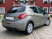 Peugeot 208 active 114 366 kms 2015 gps - <small></small> 7.990 € <small>TTC</small> - #4