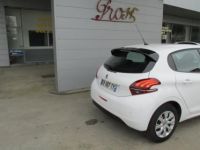 Peugeot 208 active 1.6 HDI Blanc - <small></small> 12.500 € <small>TTC</small> - #2