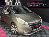 Peugeot 208 Active 82 ch VTi Régulateur/Limiteur ~ Ecran tactile - <small></small> 5.990 € <small>TTC</small> - #1