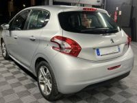 Peugeot 208 ALLURE 1.6 VTI 120 Cv PREMIERE MAIN / 45 200 Kms GPS TACTILE CRIT AIR 1 - GARANTIE 1 AN - <small></small> 8.970 € <small>TTC</small> - #3